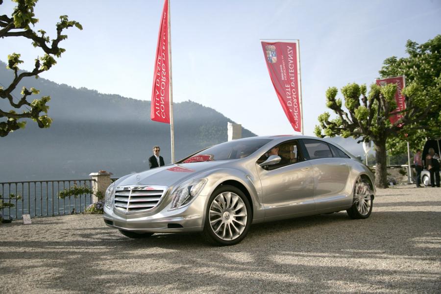  Mercedes-Benz F700 Concept 2007 года  (фото 7 из 41)